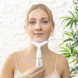 Face Care Jowl Reducer with Phototherapy, Thermotherapy and Vibration Kinred InnovaGoods